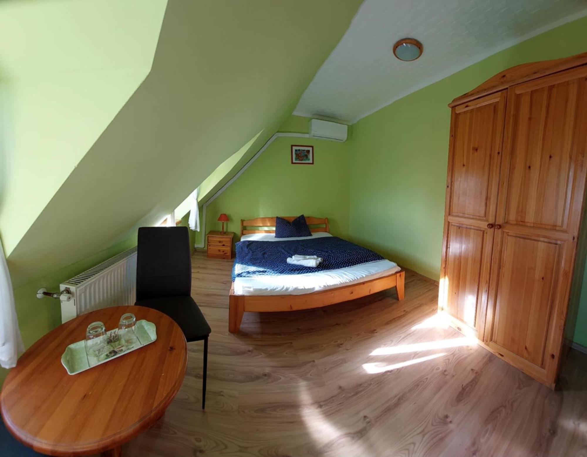 Bed and Breakfast Diana Fogado Кестхей Экстерьер фото